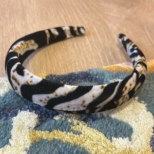 Animal print velvet headband